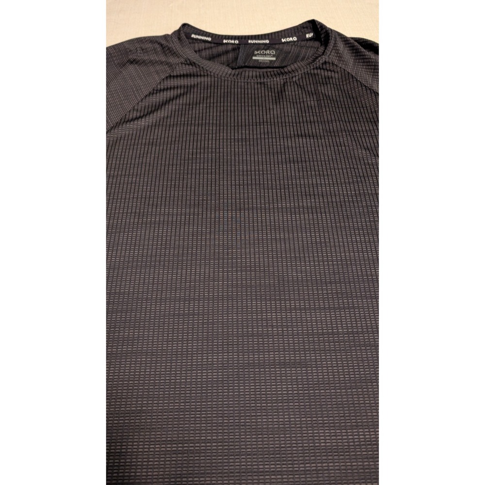 Skora Men's Qwick-Dry Running Shirt Size XL Black T-Shirt Short Sleeve Kenya